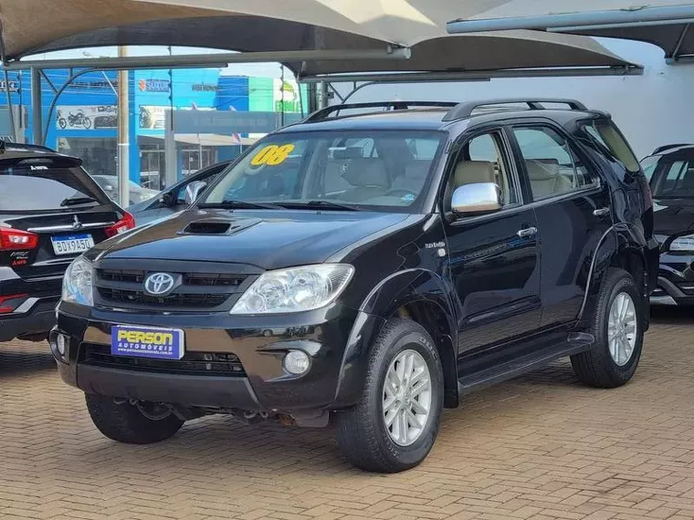 Toyota Hilux SW4 Preto 6