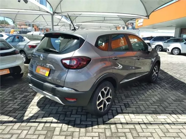 Renault Captur Cinza 8