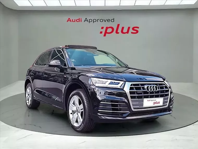 Audi Q5 Preto 1