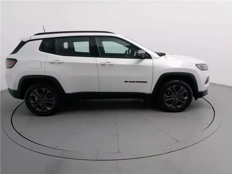 Jeep Compass Branco 13