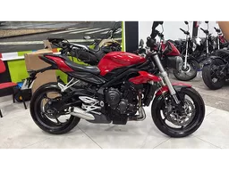Street Triple