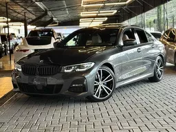 BMW 320i