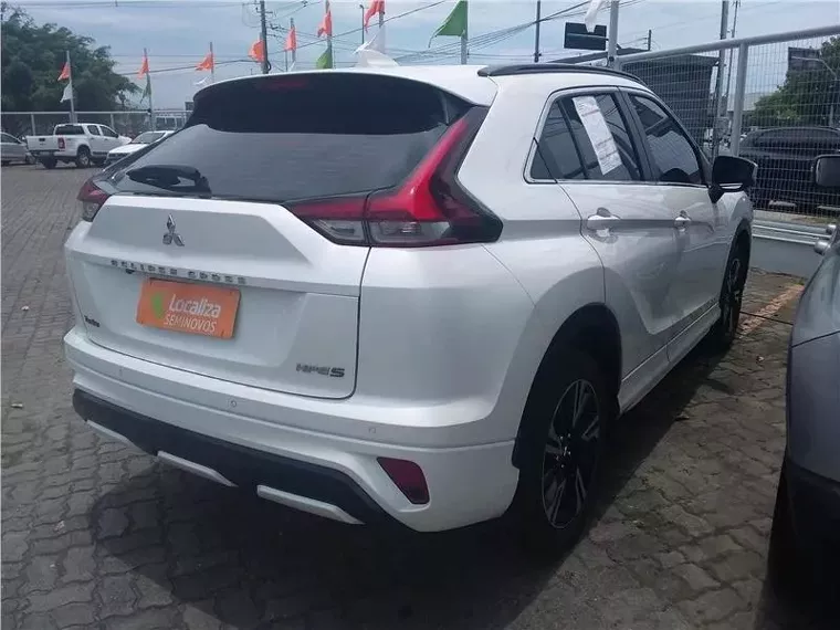 Mitsubishi Eclipse Cross Branco 18