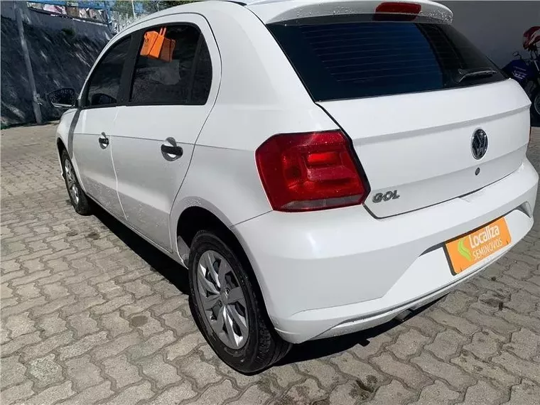 Volkswagen Gol Branco 11