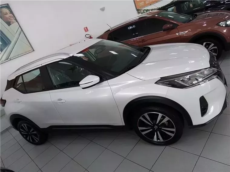 Nissan Kicks Branco 5