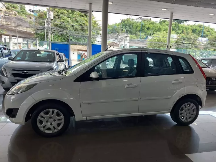 Ford Fiesta Branco 5