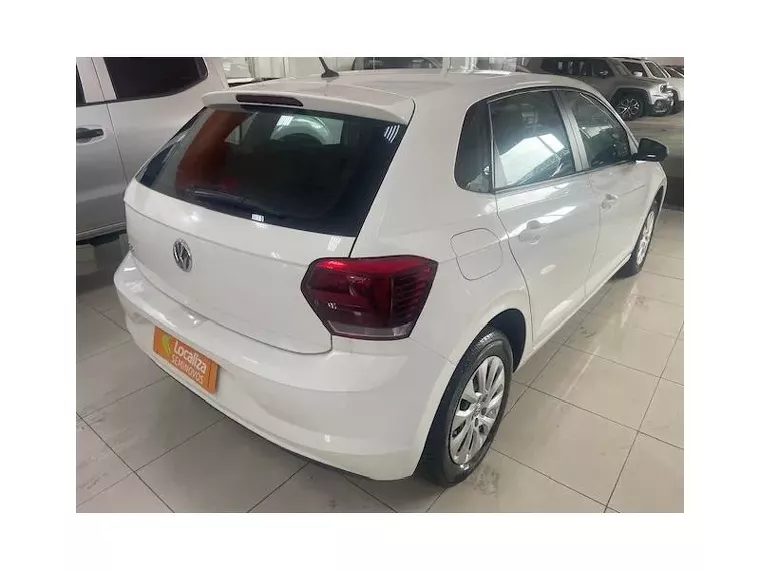 Volkswagen Polo Hatch Branco 12