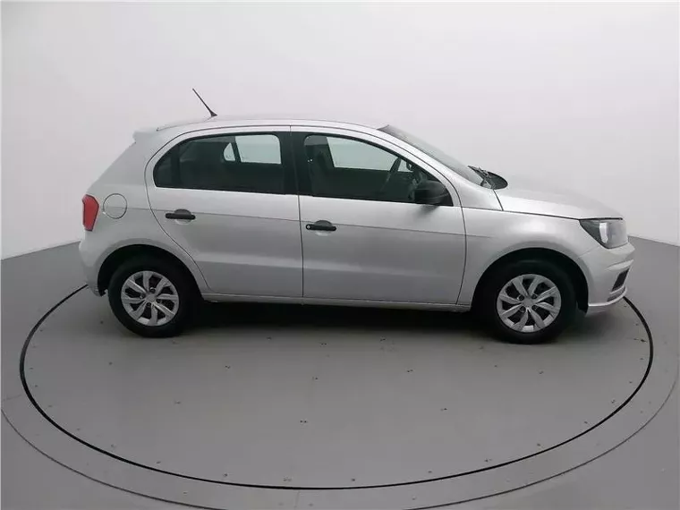 Volkswagen Gol Prata 20