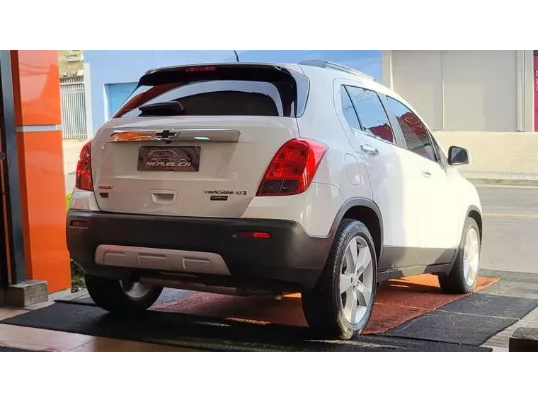 Chevrolet Tracker Branco 19