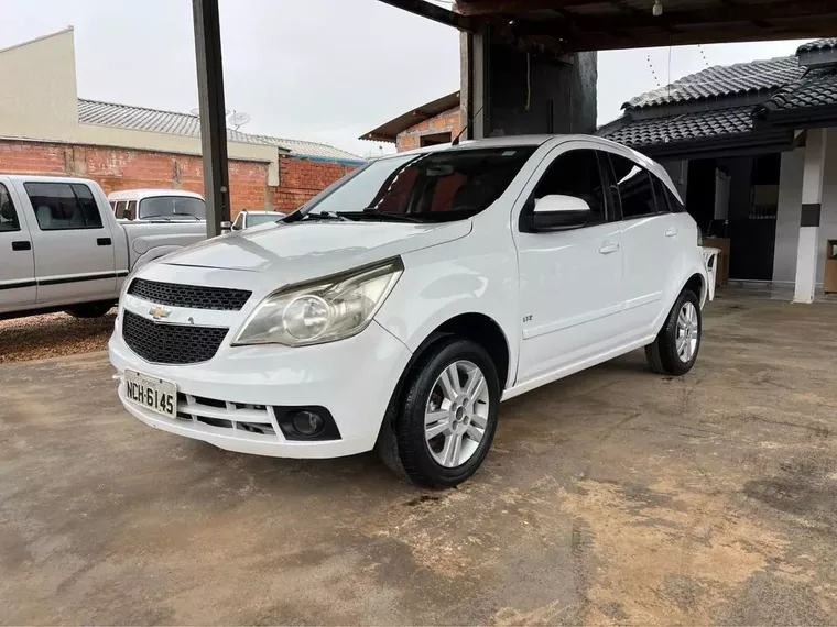 Chevrolet Agile Branco 1