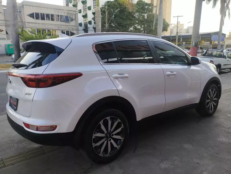 KIA Sportage Branco 10