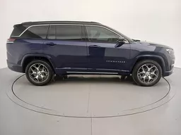 Jeep Commander