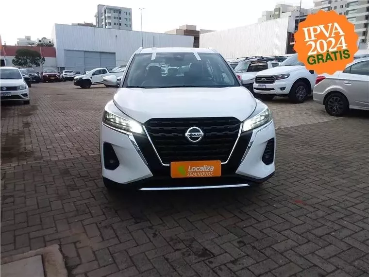 Nissan Kicks Branco 4