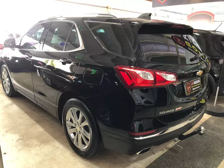 Chevrolet Equinox Preto 6