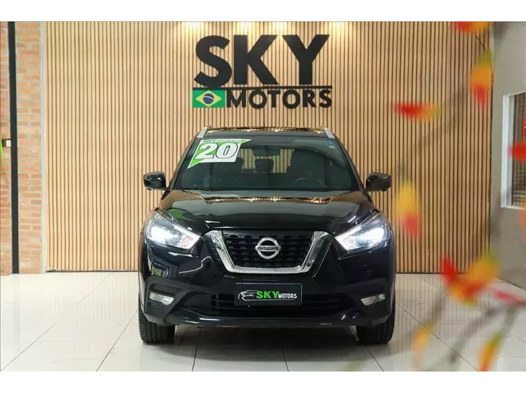 Nissan Kicks Preto 8