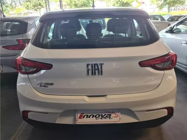 Fiat Argo Branco 1