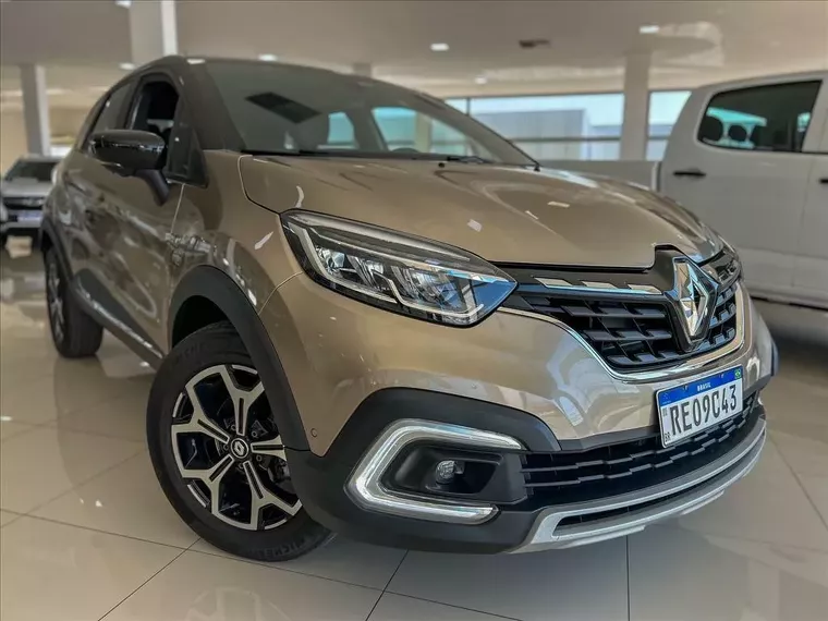 Renault Captur Bege 1