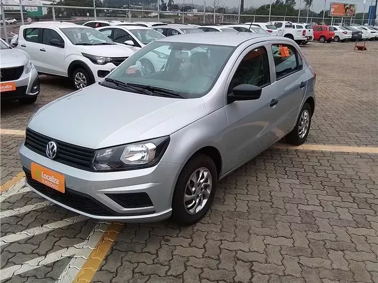 Volkswagen Gol Prata 1