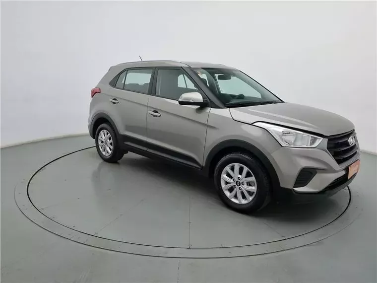 Hyundai Creta Prata 17