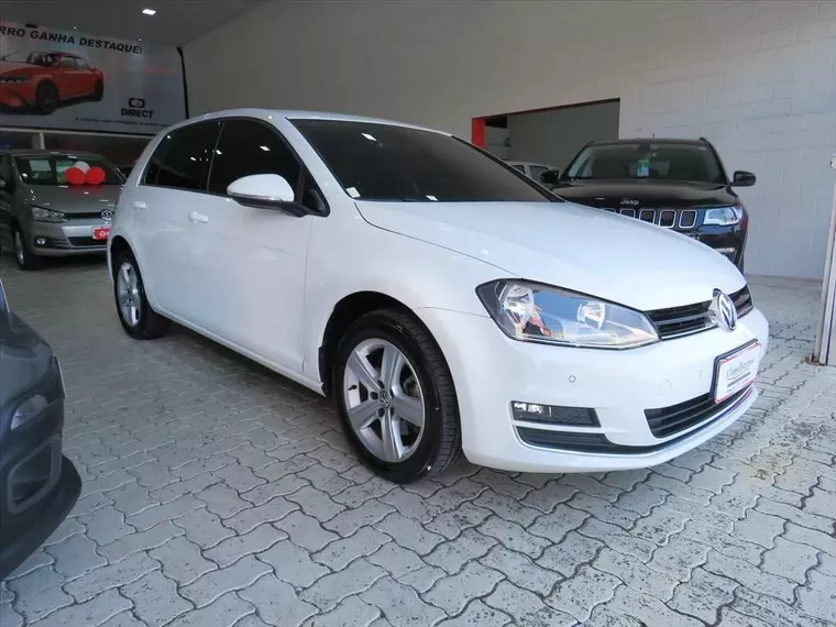 Volkswagen Golf Branco 3