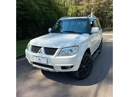 Mitsubishi Pajero TR4