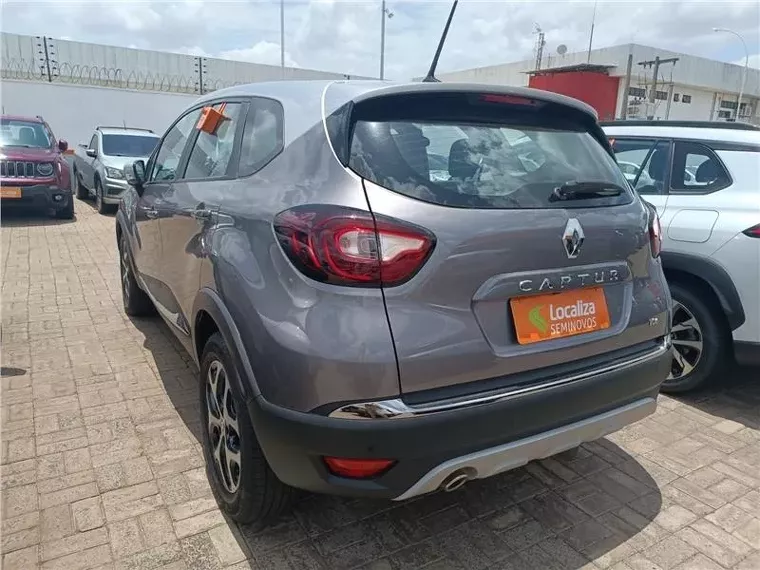 Renault Captur Cinza 1