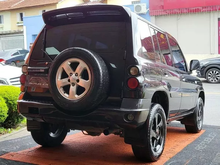 Mitsubishi Pajero TR4 Preto 16