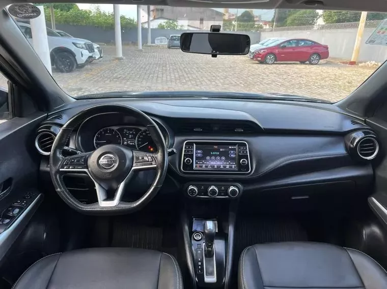 Nissan Kicks Preto 6