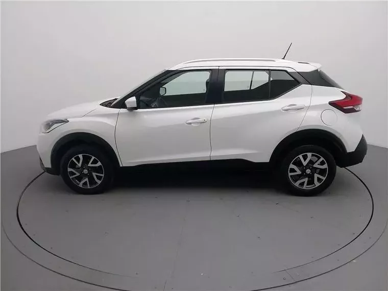 Nissan Kicks Branco 5