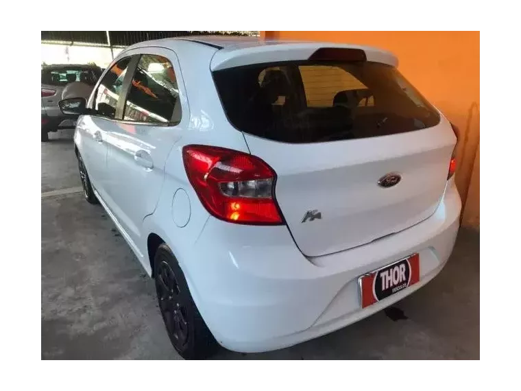 Ford KA Branco 7