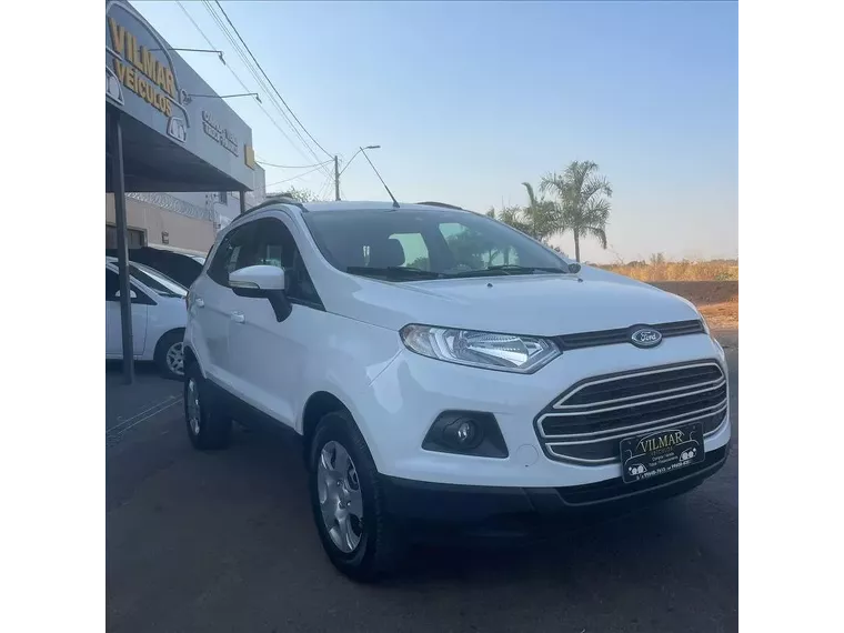 Ford Ecosport Branco 2