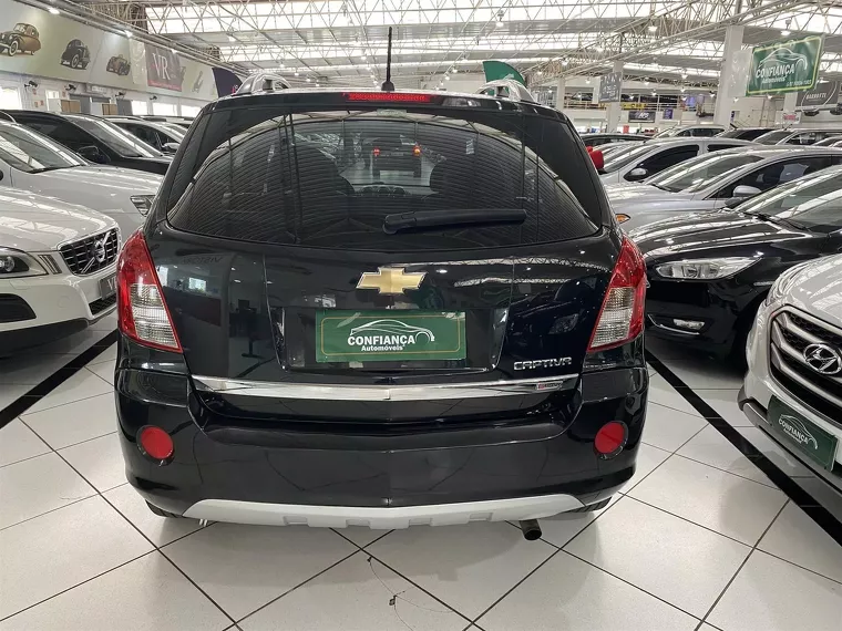 Chevrolet Captiva Preto 11