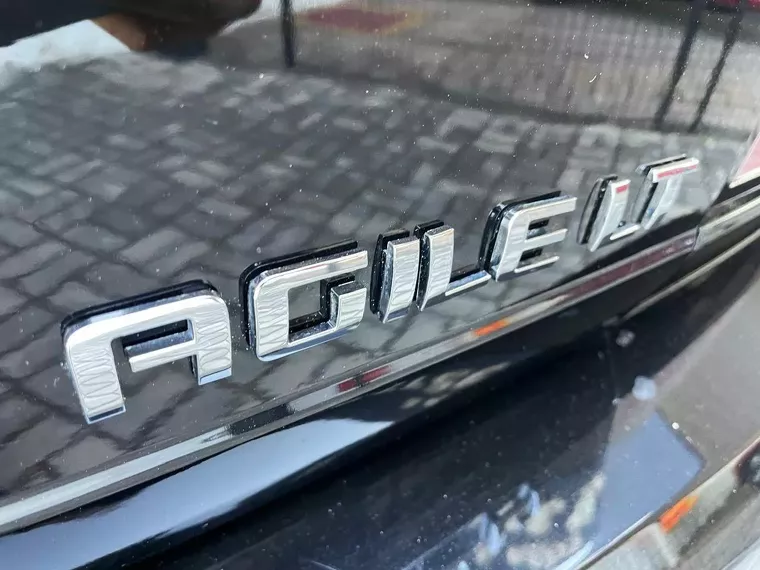 Chevrolet Agile Preto 7