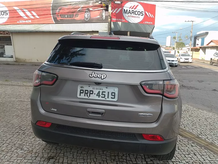 Foto do carro