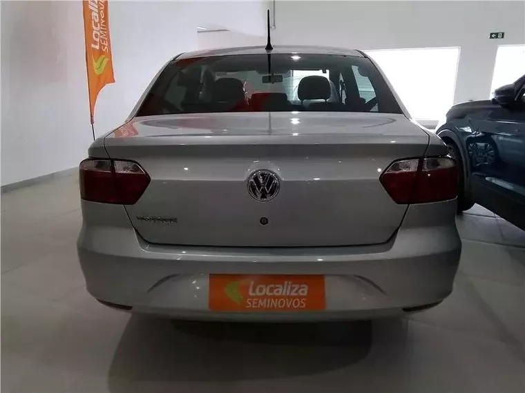 Volkswagen Voyage Prata 7