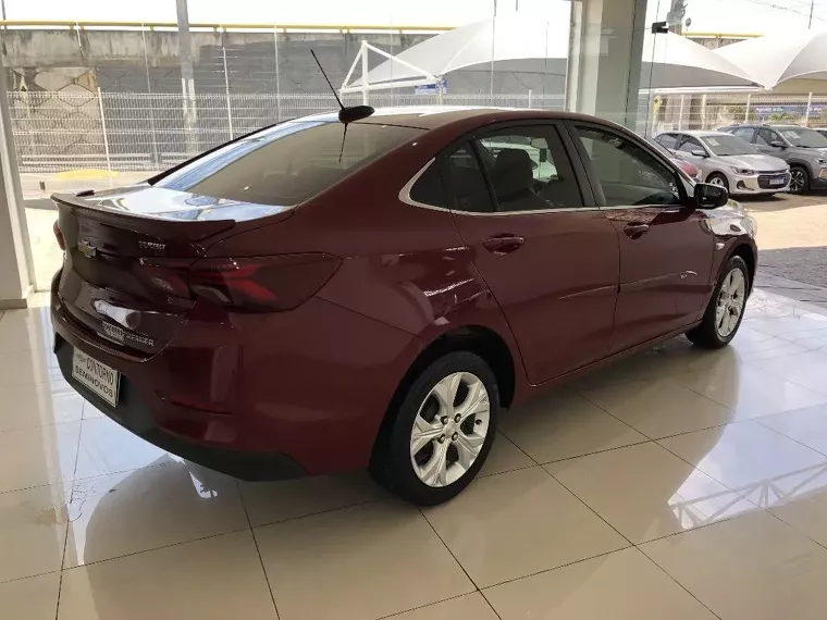 Chevrolet Onix Vermelho 5