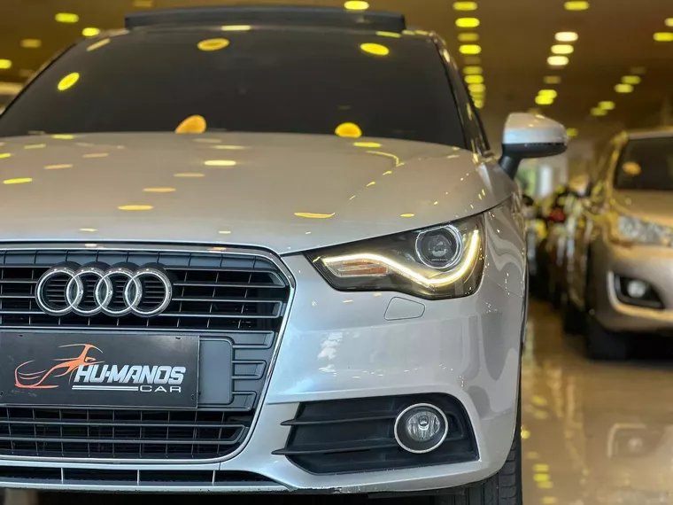 Audi A1 Prata 3