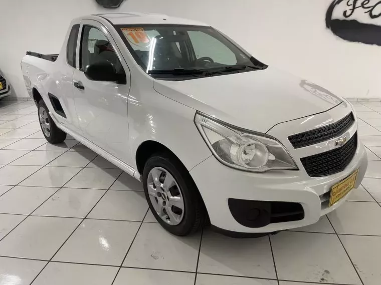 Chevrolet Montana Branco 1