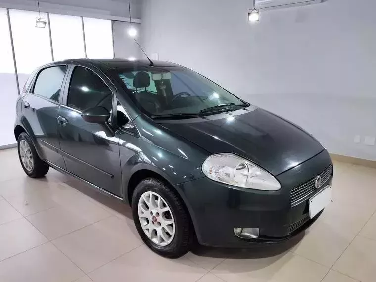 Fiat Punto Cinza 2