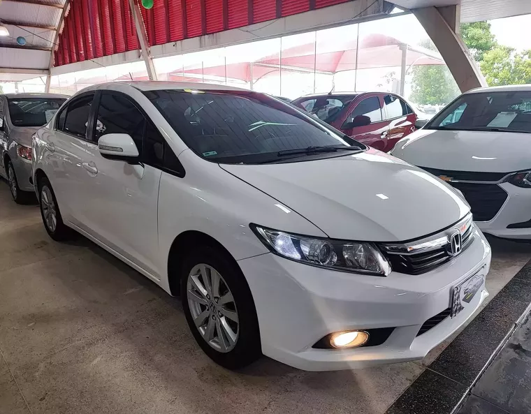 Honda Civic Branco 4