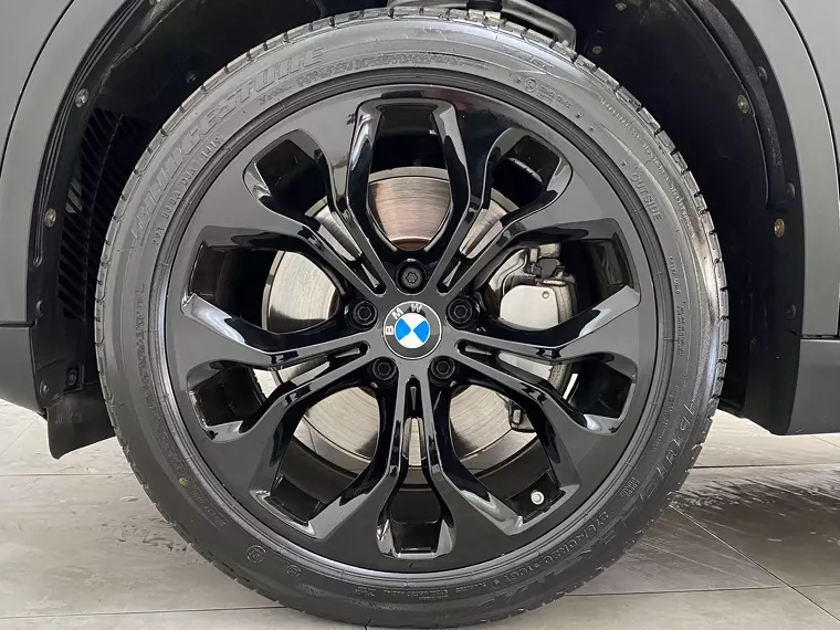 BMW X5 Preto 28