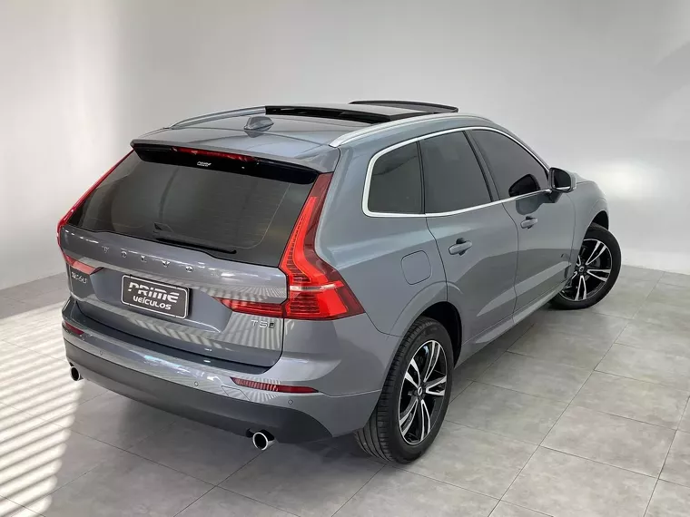 Volvo XC60 Cinza 5