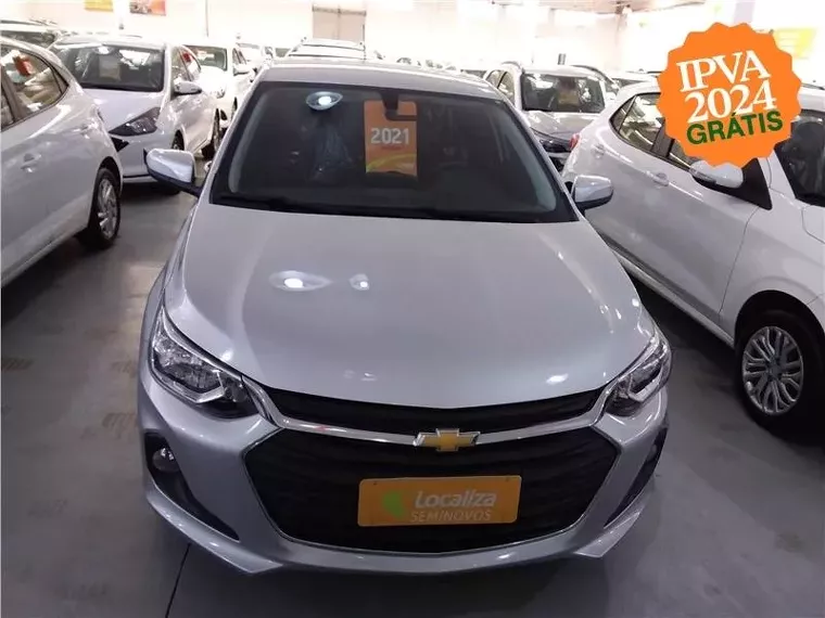 Chevrolet Onix Prata 10