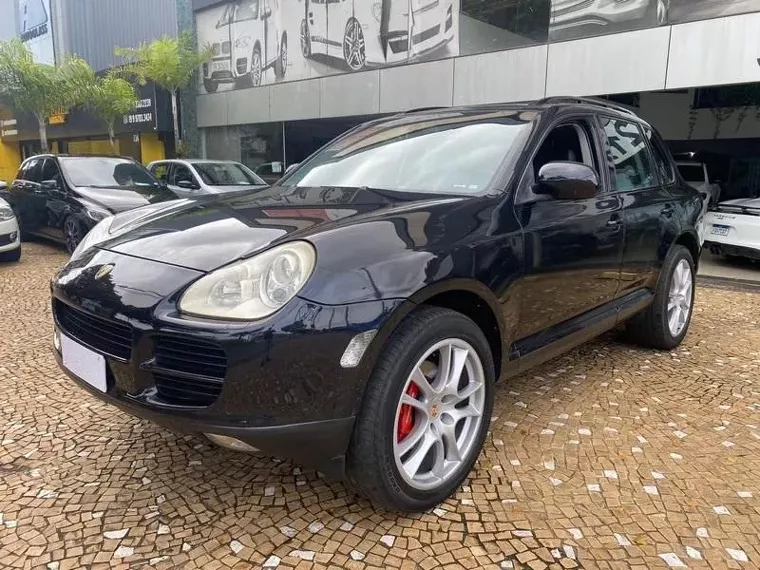 Porsche Cayenne Preto 2