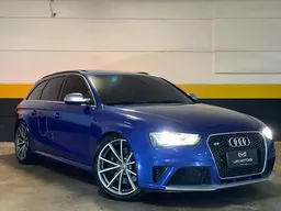 Audi RS4