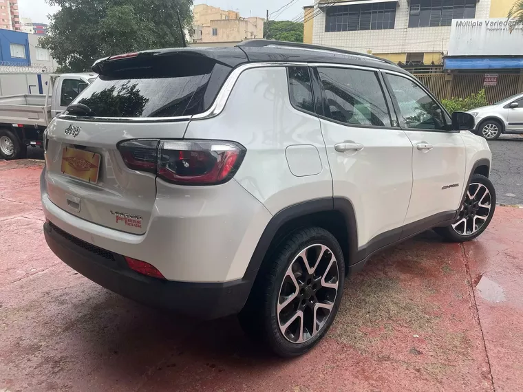 Jeep Compass Branco 10