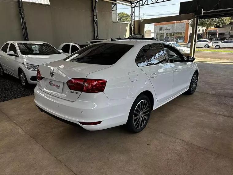 Volkswagen Jetta Branco 7