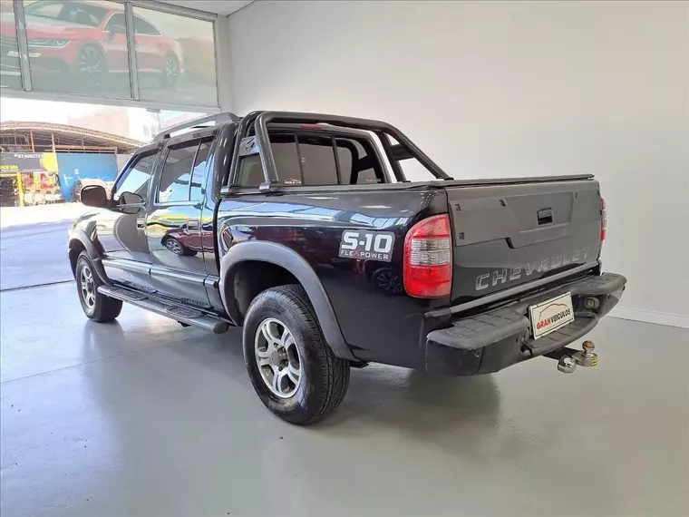 Chevrolet S10 Preto 7