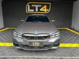 BMW 320i