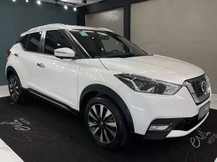 Nissan Kicks Branco 3